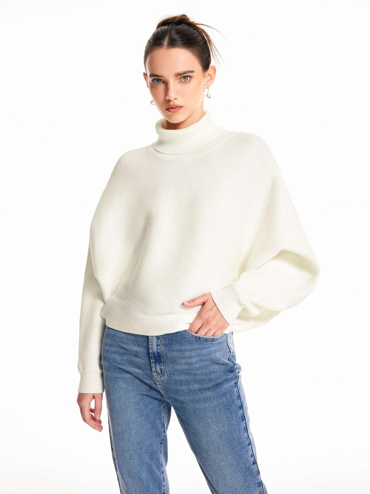 CIDER Women’s Turtleneck Long Sleeve Oversized Trendy Pullover Sweater Jumper Fall Tops: Ivory, M